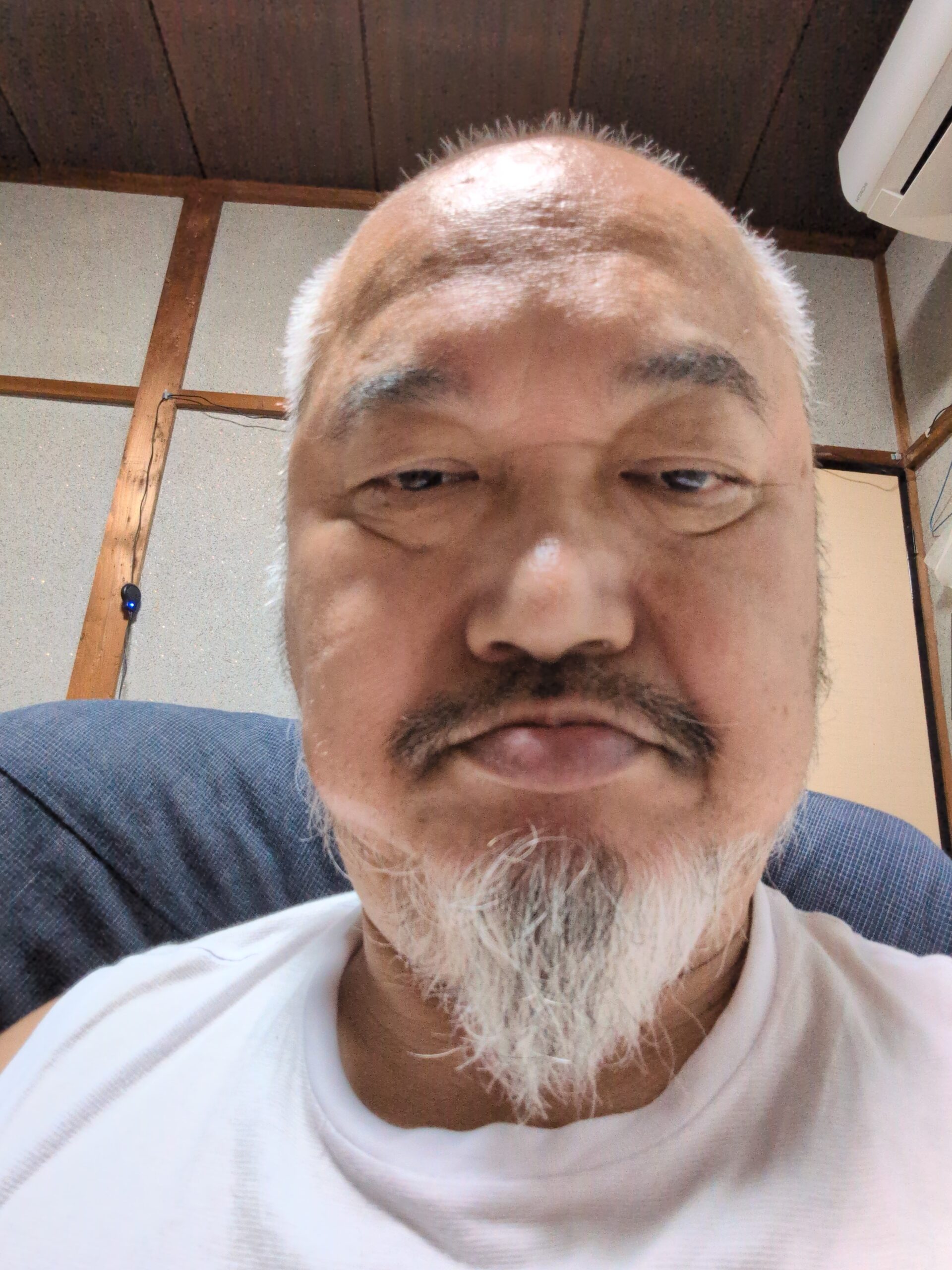 くぼっち